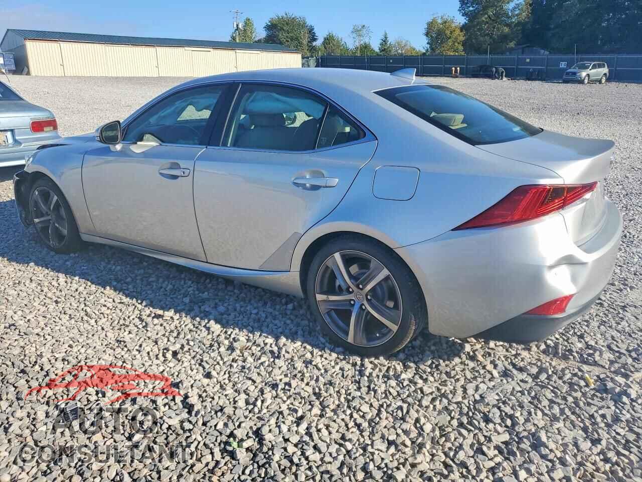 LEXUS IS 2018 - JTHBA1D27J5067558
