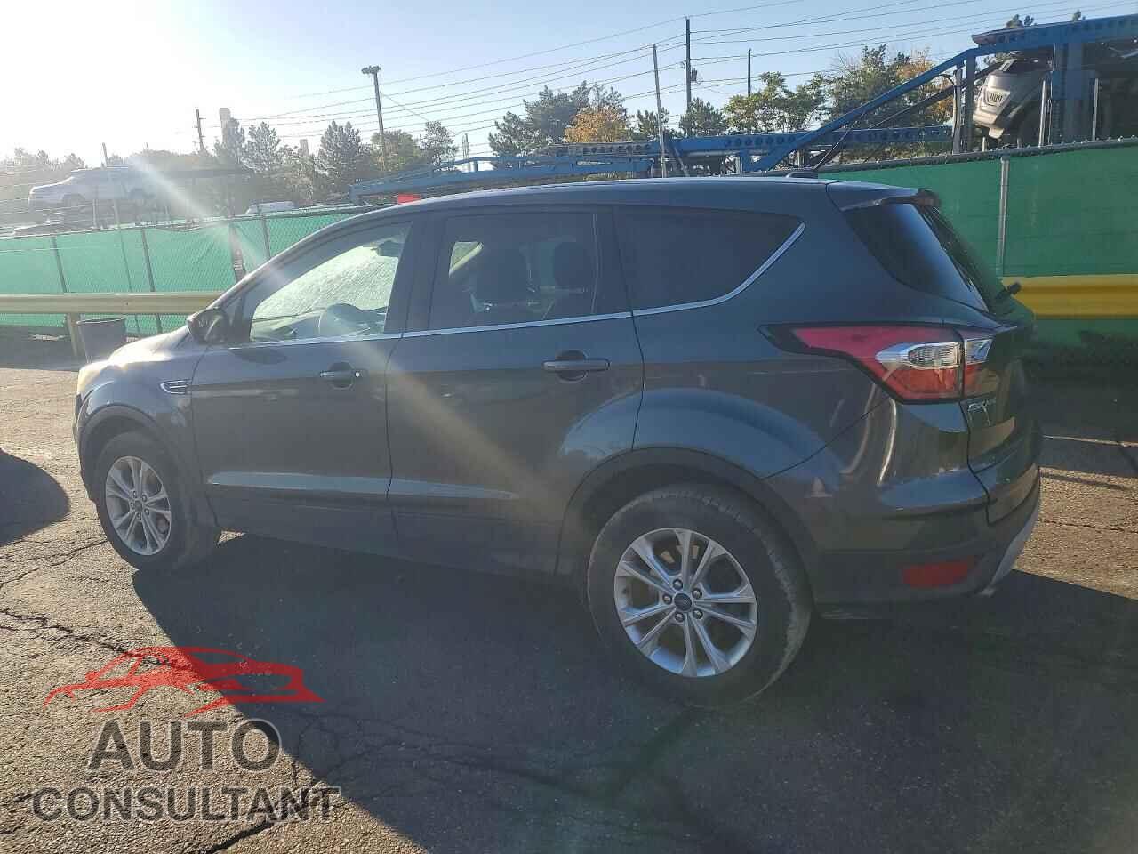 FORD ESCAPE 2017 - 1FMCU0GD1HUE97473