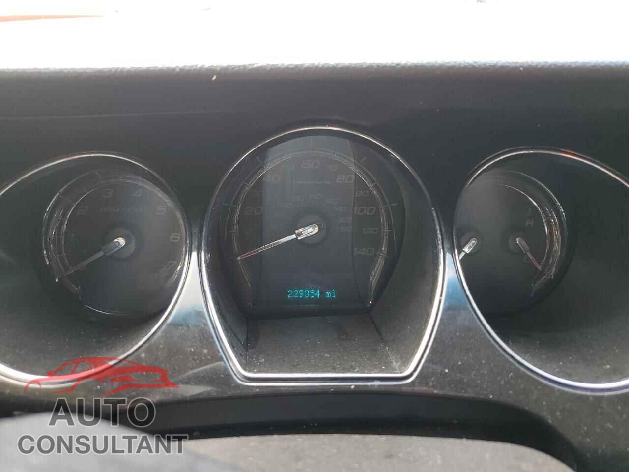 FORD TAURUS 2011 - 1FAHP2FW7BG170023