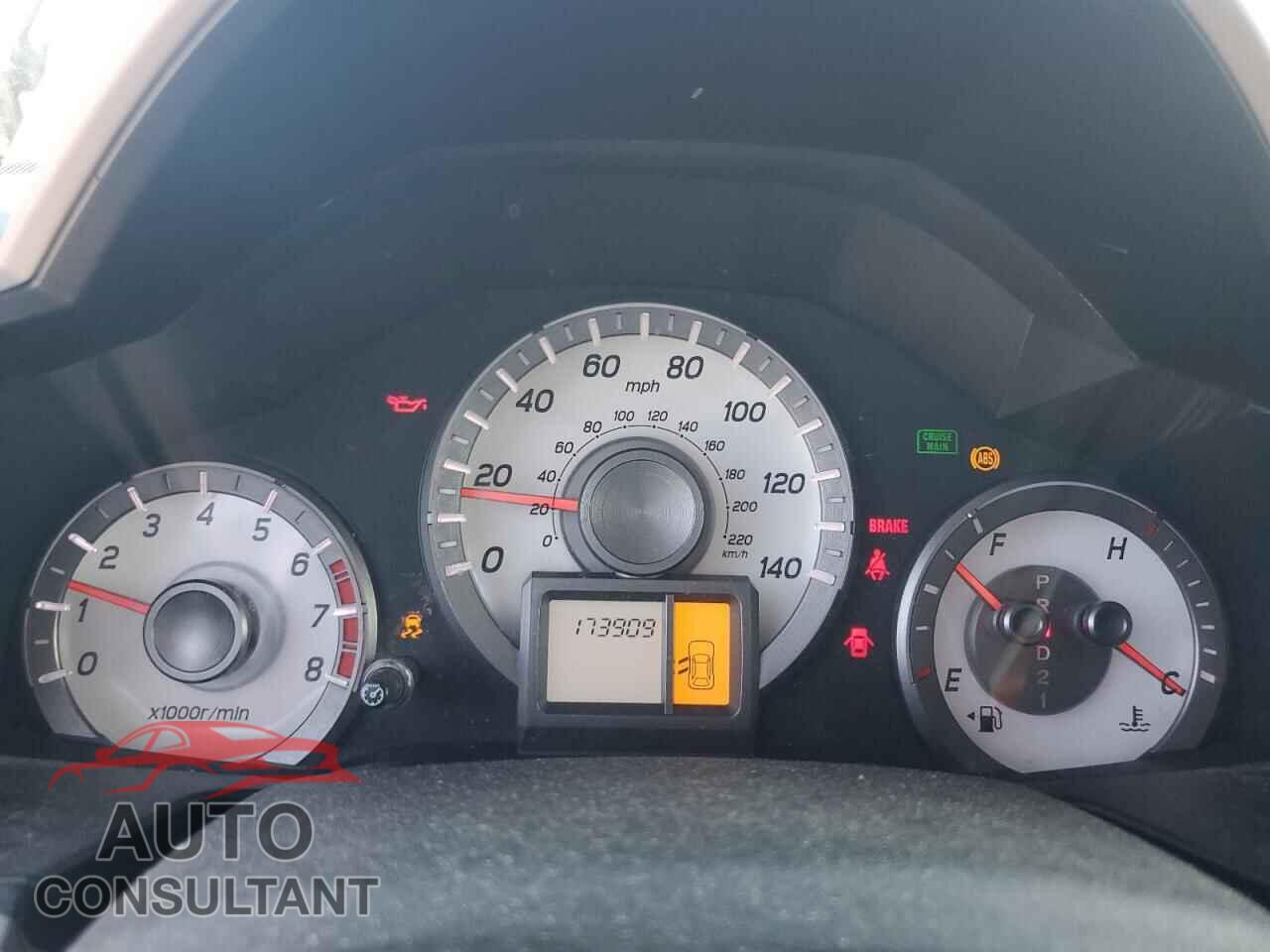 HONDA PILOT 2013 - 5FNYF3H21DB038093