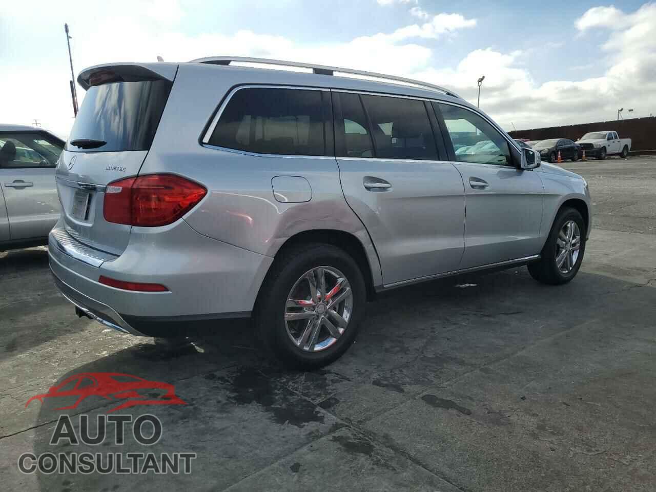 MERCEDES-BENZ GL-CLASS 2013 - 4JGDF2EEXDA234318