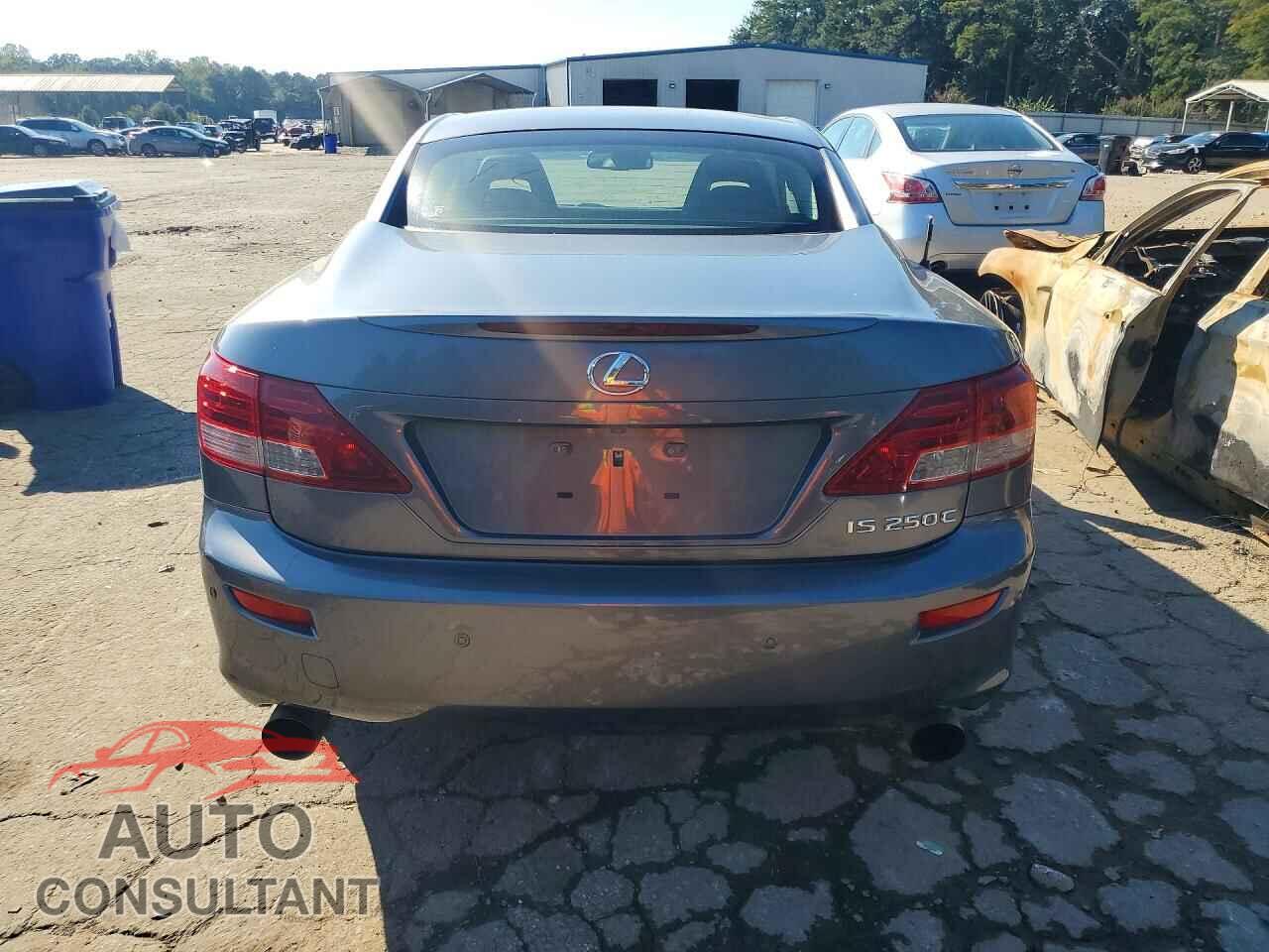 LEXUS IS 2012 - JTHFF2C28C2525364