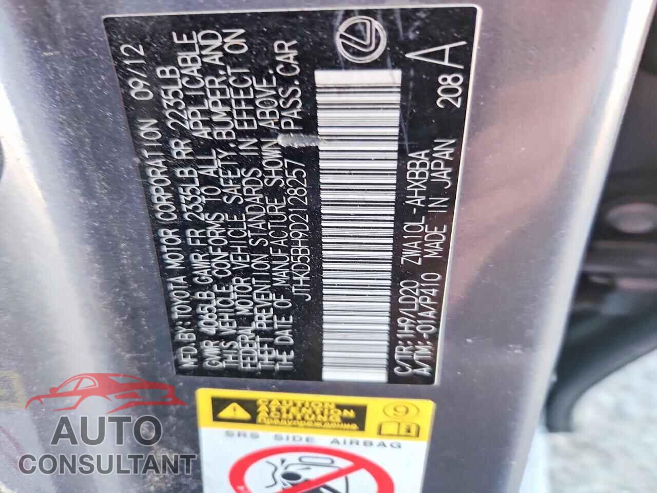LEXUS CT 200 2013 - JTHKD5BH9D2128257