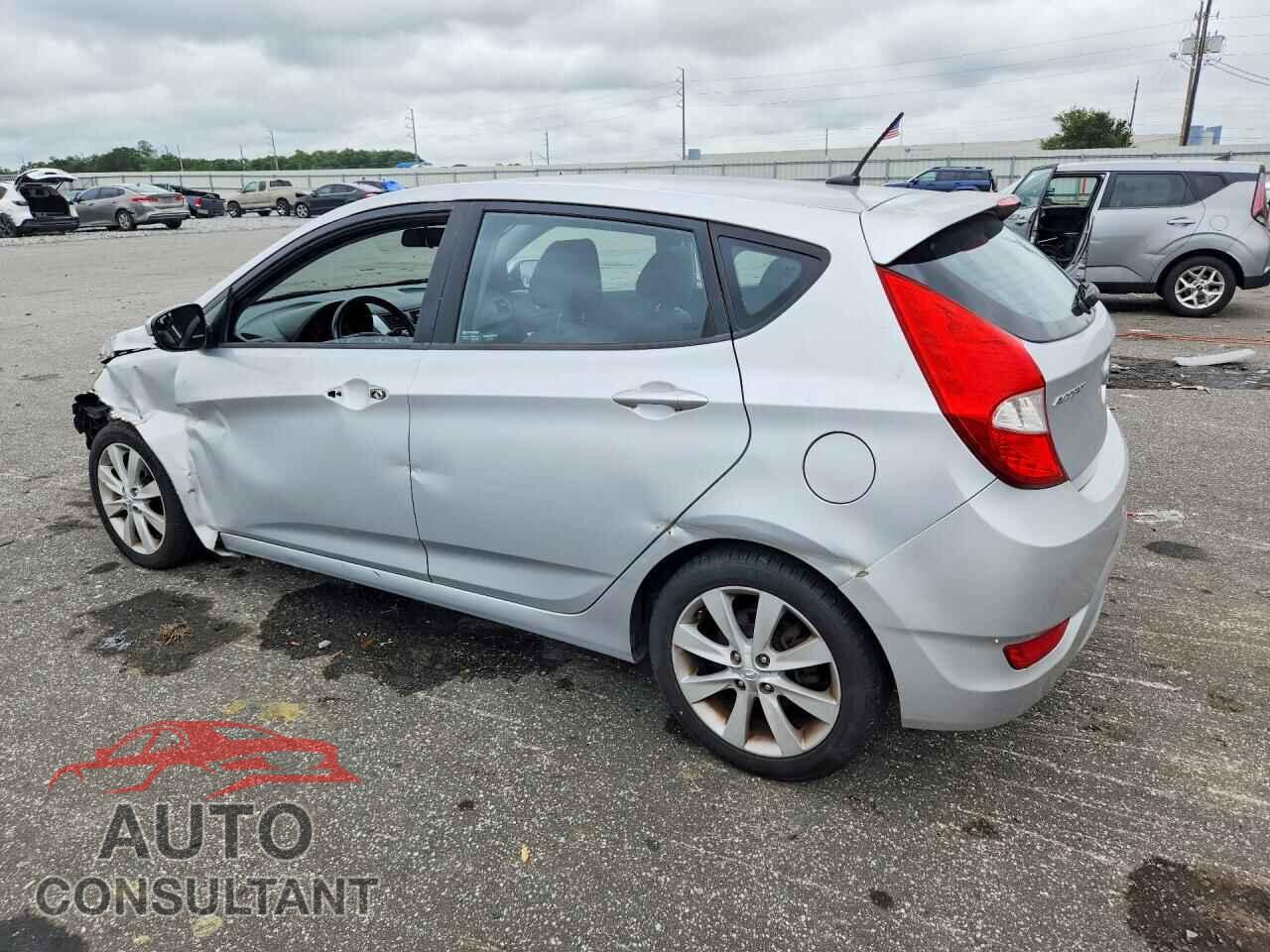 HYUNDAI ACCENT 2014 - KMHCU5AE0EU183159