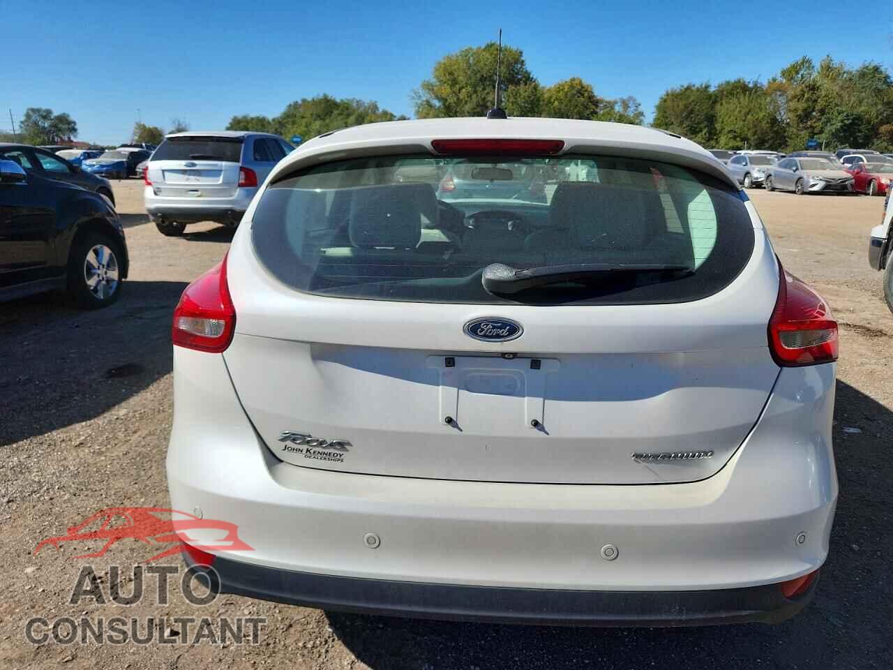 FORD FOCUS 2017 - 1FADP3N2XHL288036