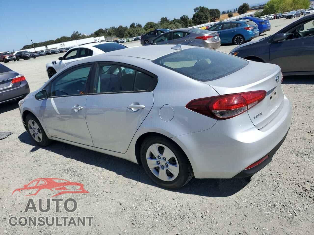 KIA FORTE 2017 - 3KPFK4A76HE038729