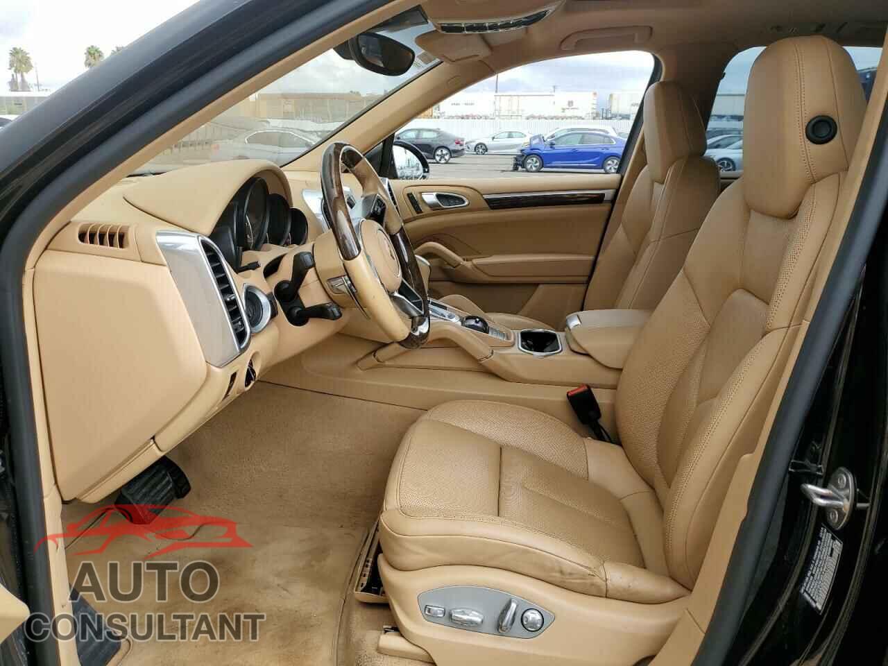PORSCHE CAYENNE 2016 - WP1AA2A2XGKA10500