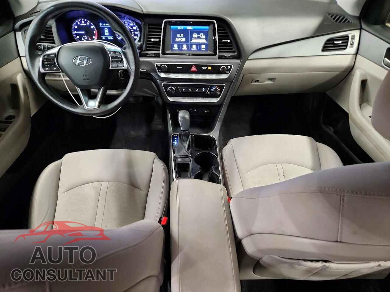 HYUNDAI SONATA 2018 - 5NPE24AA2JH701092