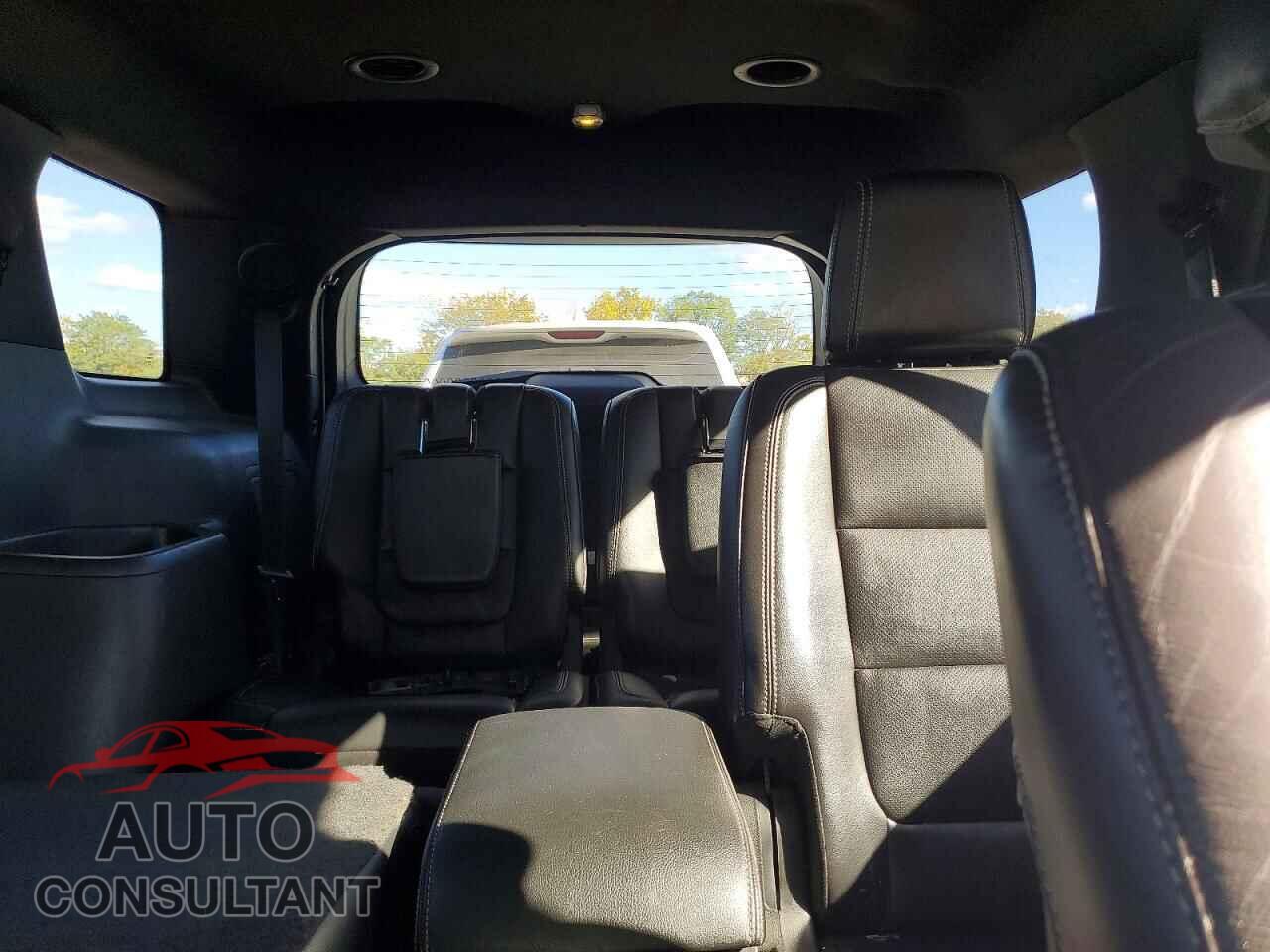 FORD EXPLORER 2015 - 1FM5K8GT2FGA21877