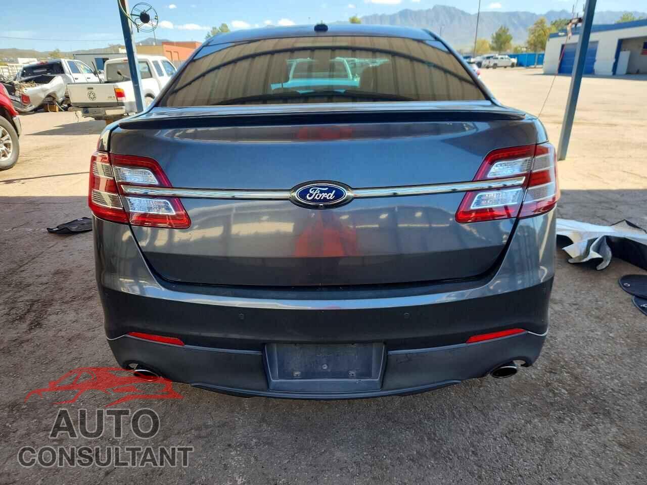 FORD TAURUS 2015 - 1FAHP2E85FG100612