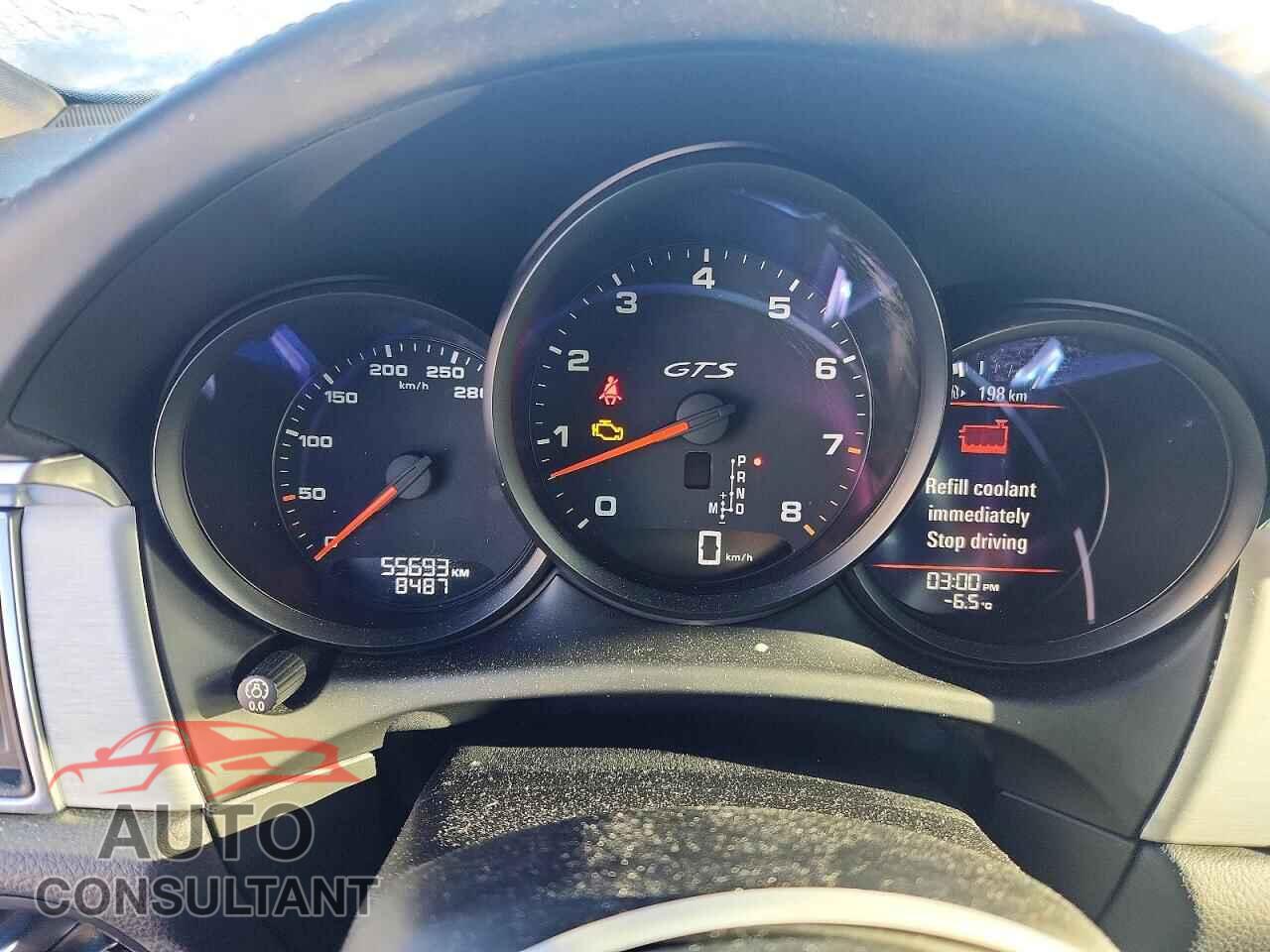 PORSCHE MACAN 2018 - WP1AG2A59JLB62536
