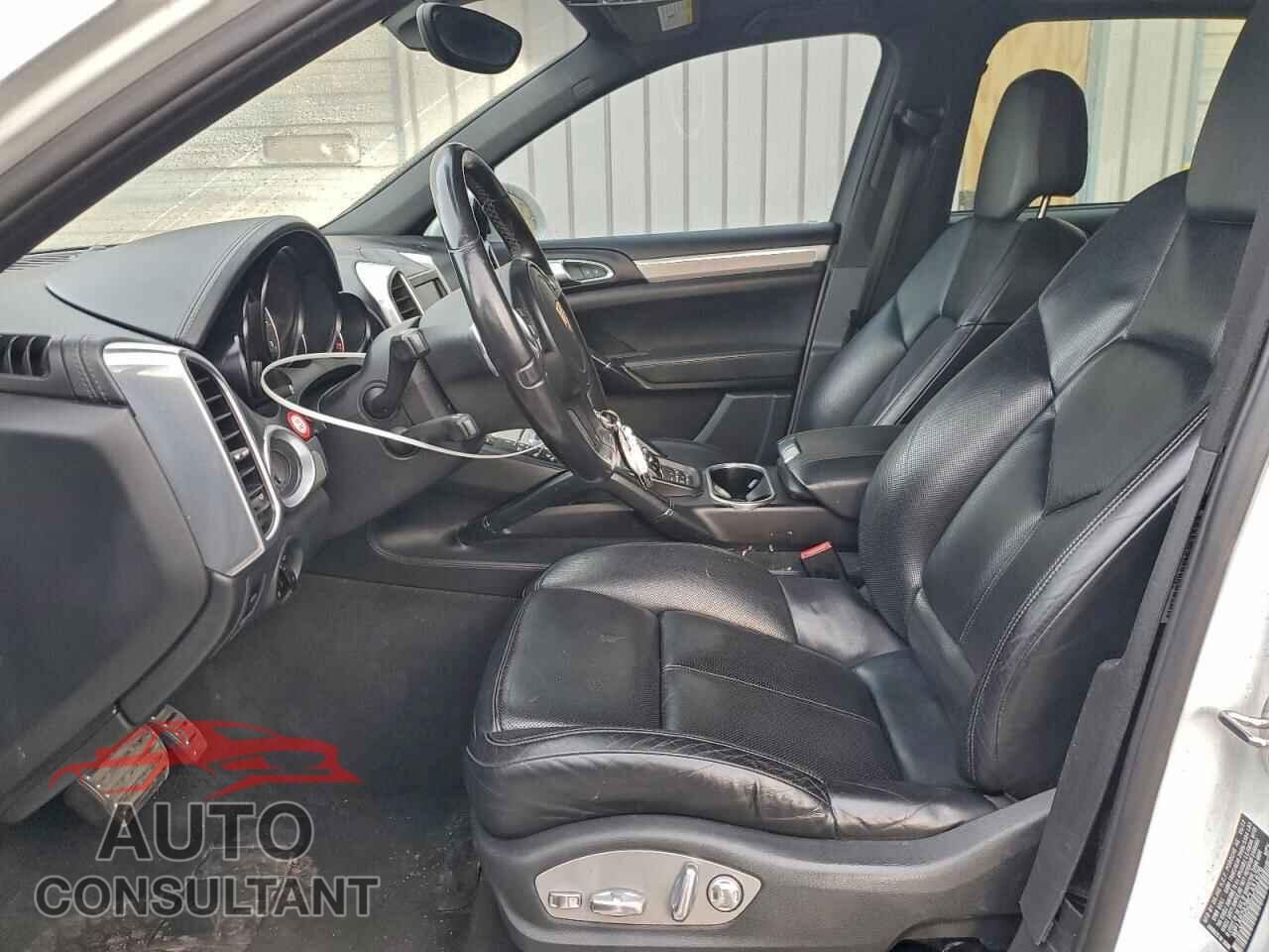PORSCHE CAYENNE 2012 - WP1AB2A28CLA51676
