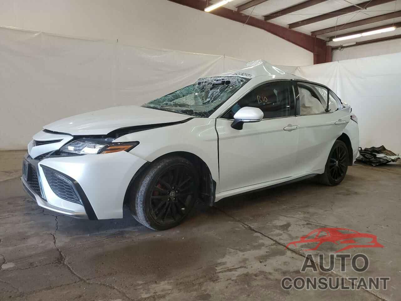 TOYOTA CAMRY 2023 - 4T1K61AK4PU100176