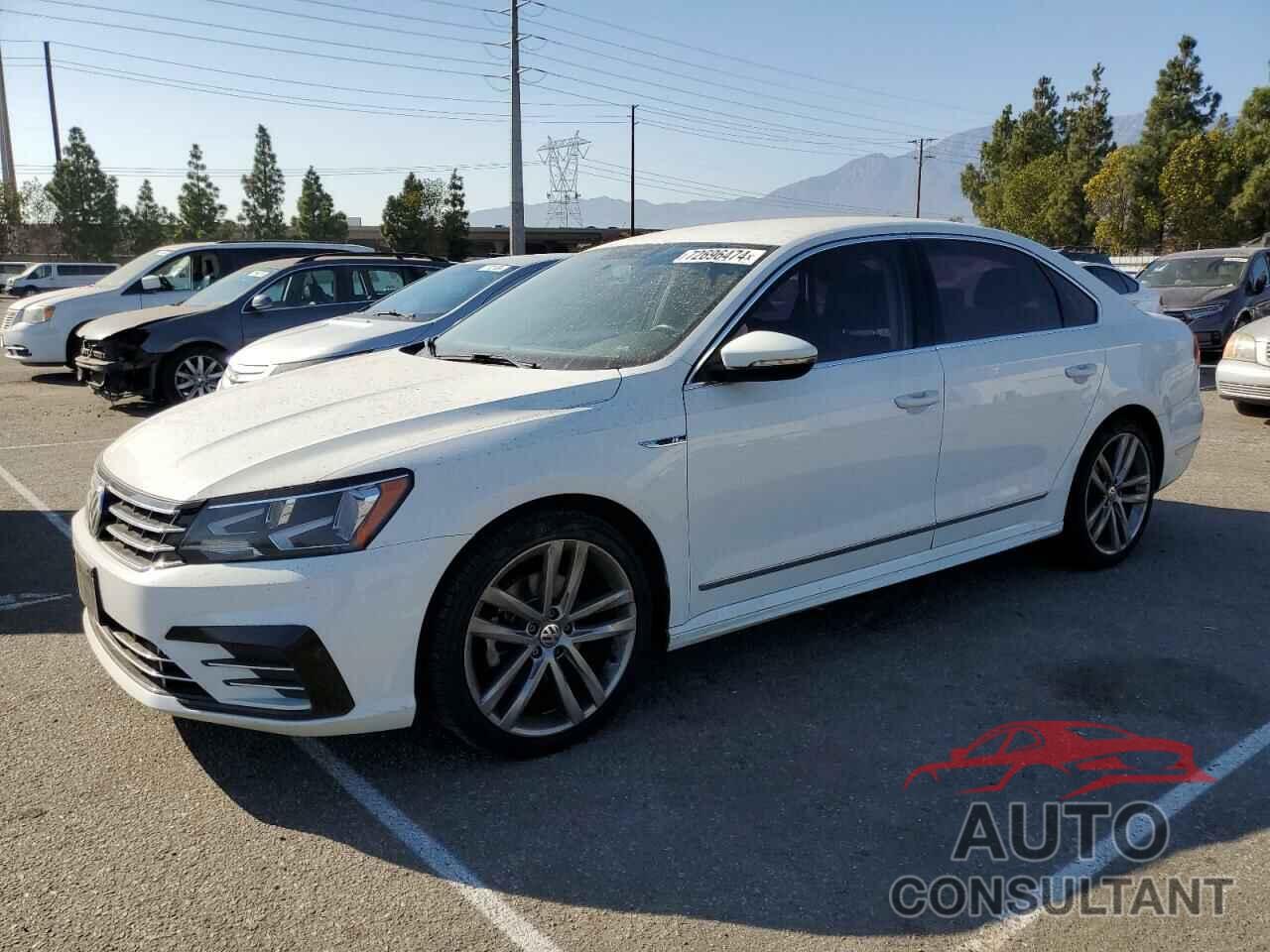 VOLKSWAGEN PASSAT 2017 - 1VWDT7A38HC069228