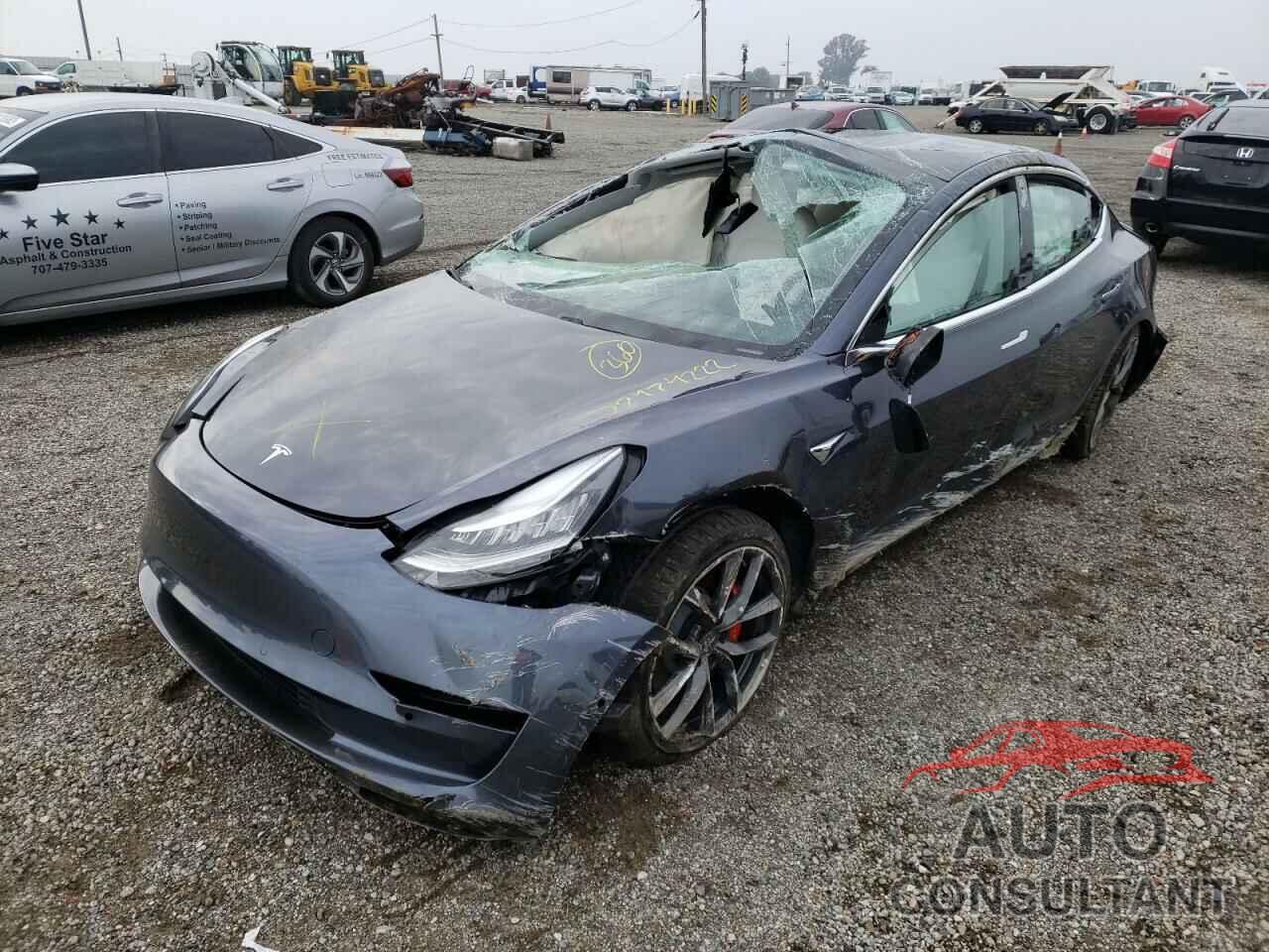 TESLA MODEL 3 2020 - 5YJ3E1EC8LF641748