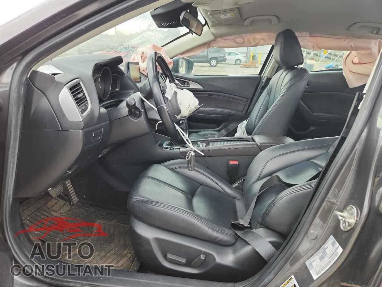 MAZDA 3 2017 - 3MZBN1V72HM125979