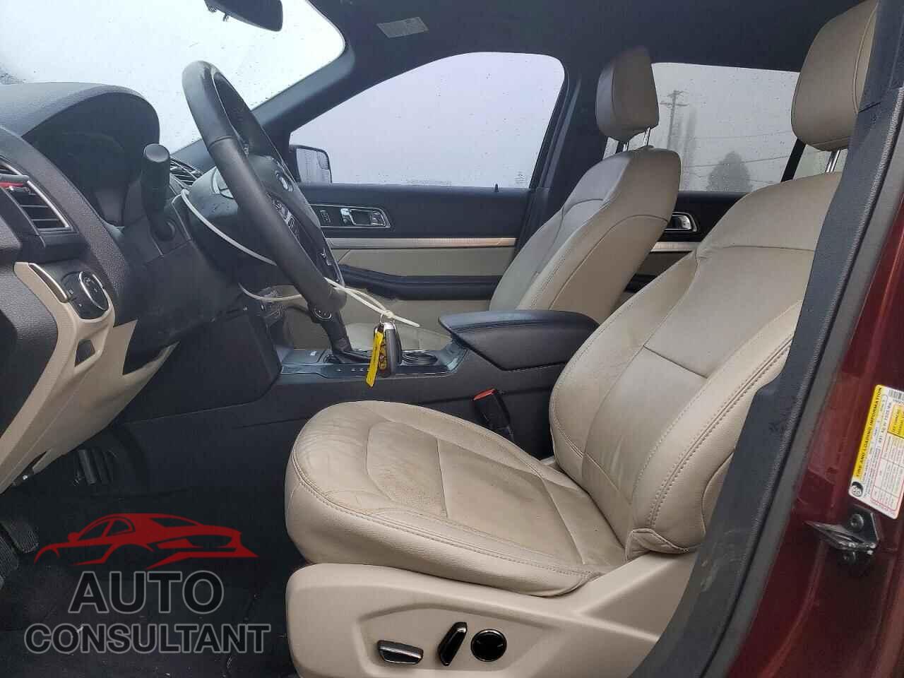 FORD EXPLORER 2018 - 1FM5K7D85JGA02193