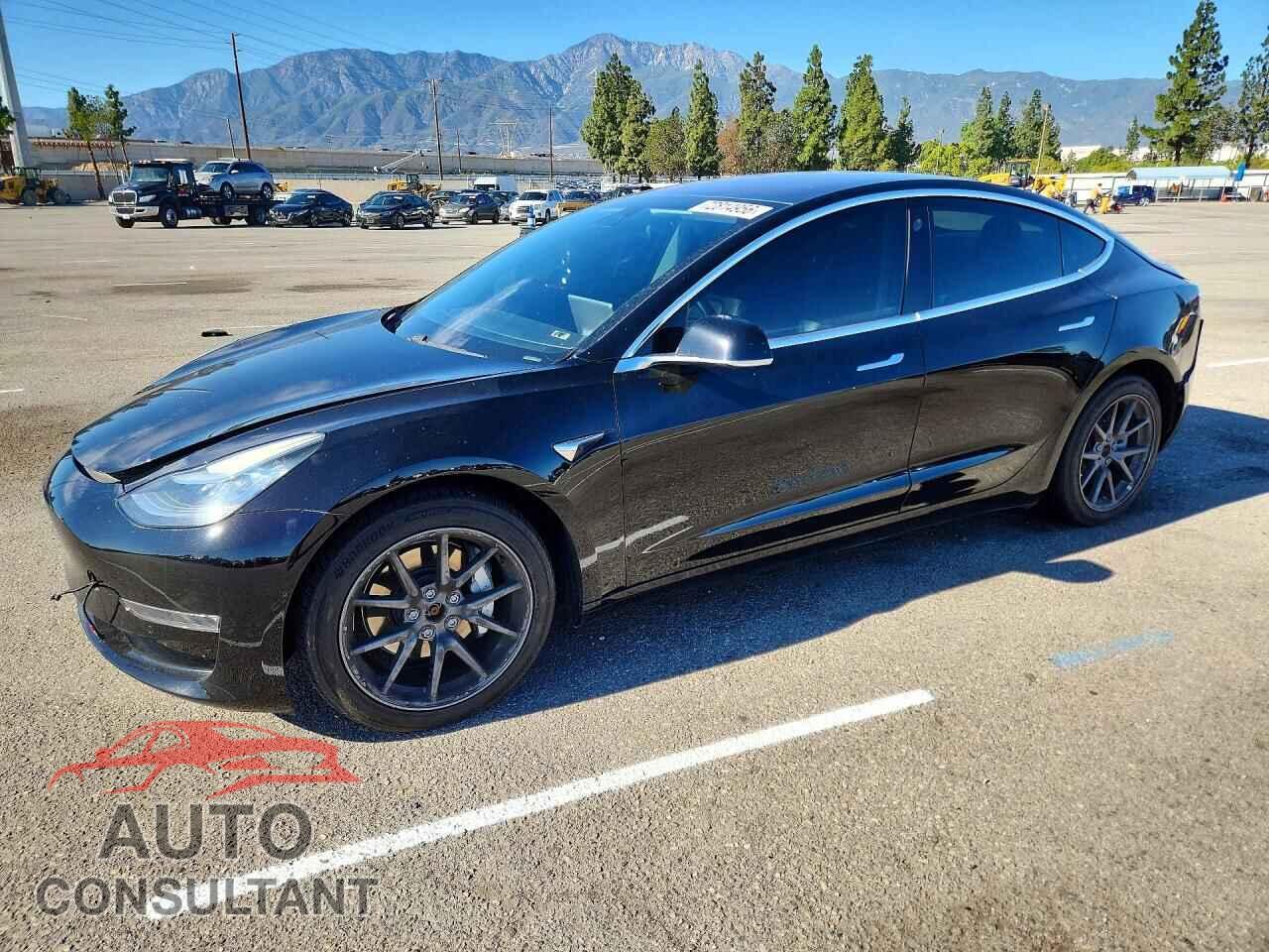 TESLA MODEL 3 2018 - 5YJ3E1EB2JF179837