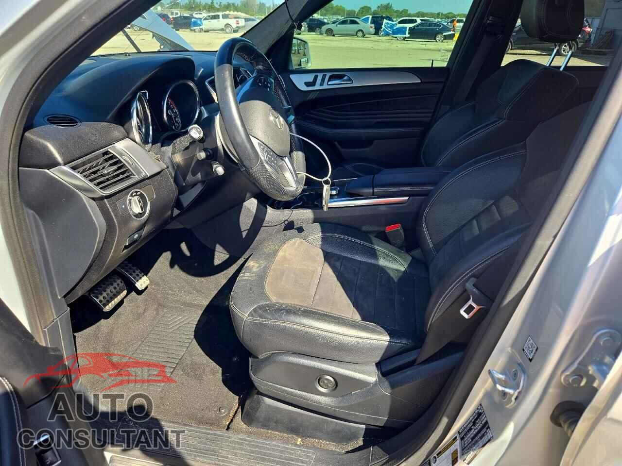 MERCEDES-BENZ M-CLASS 2015 - 4JGDA5JB0FA491275