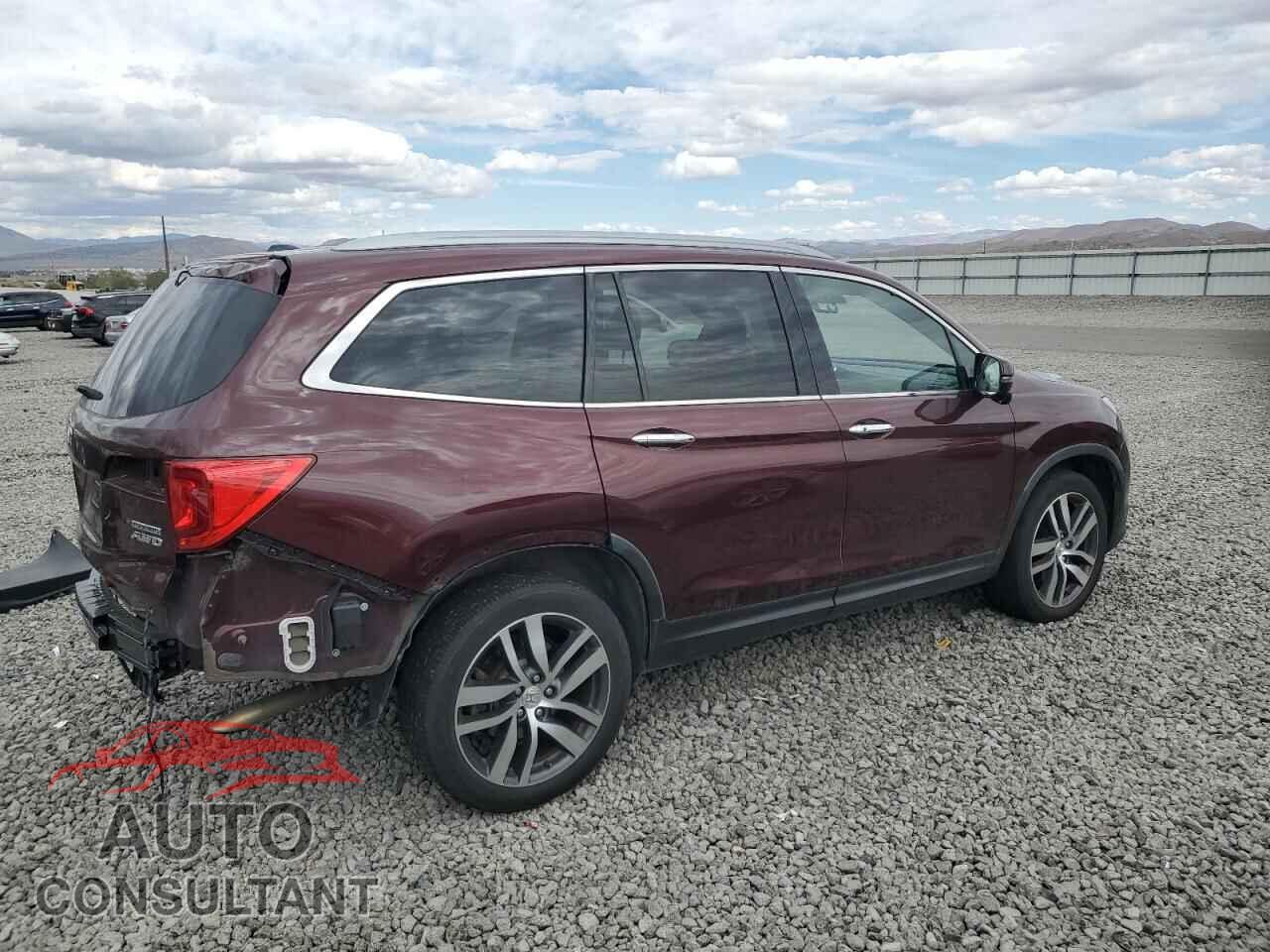 HONDA PILOT 2017 - 5FNYF6H97HB009136