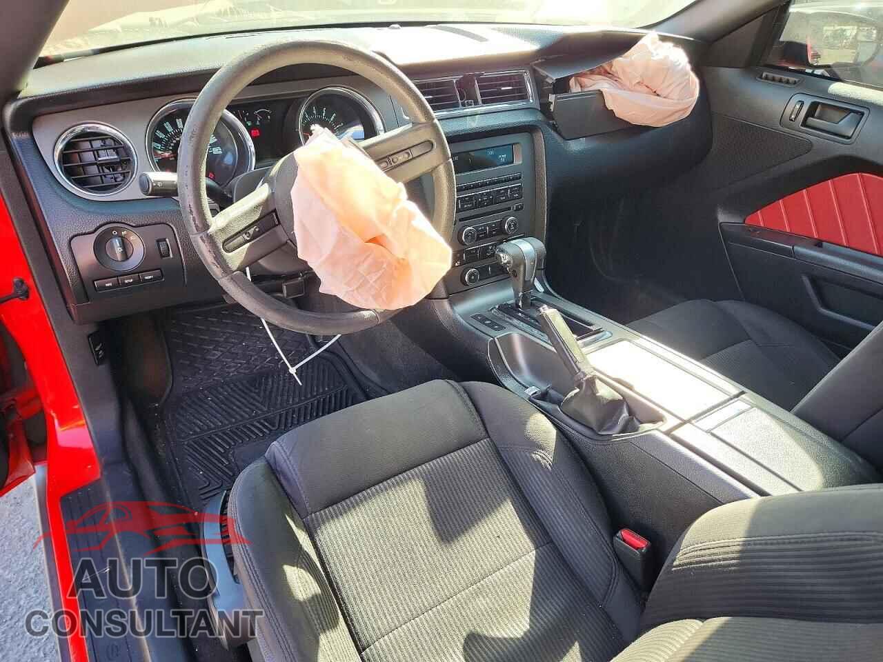 FORD MUSTANG 2012 - 1ZVBP8AM0C5278955