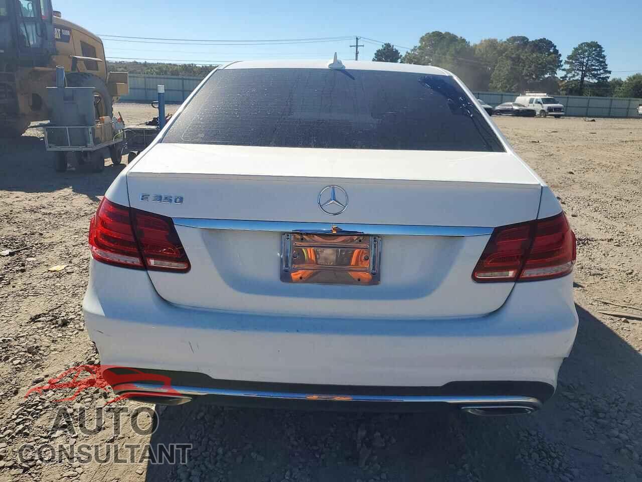 MERCEDES-BENZ E-CLASS 2016 - WDDHF5KB3GB232111