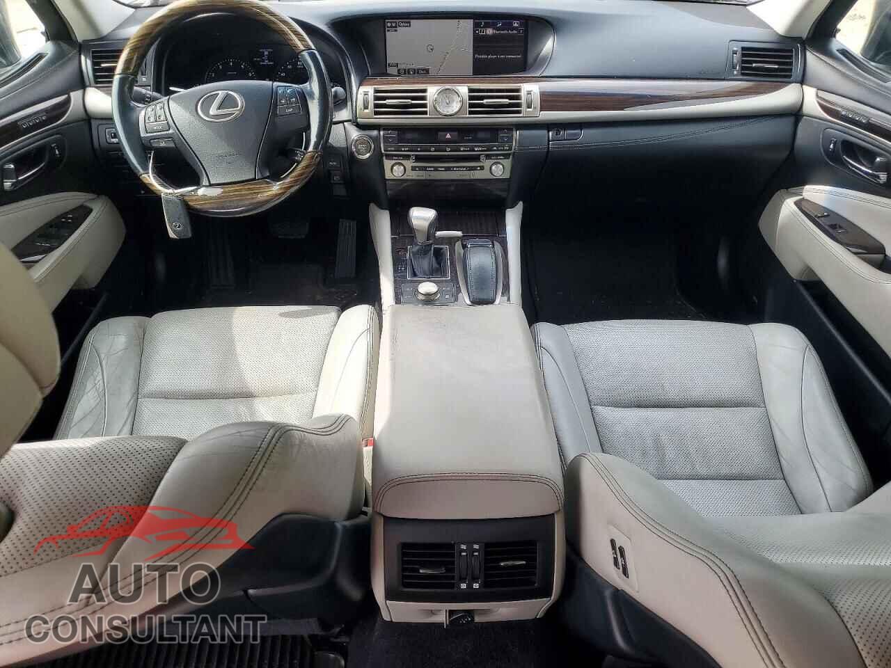 LEXUS LS460 2015 - JTHCL5EF4F5024083