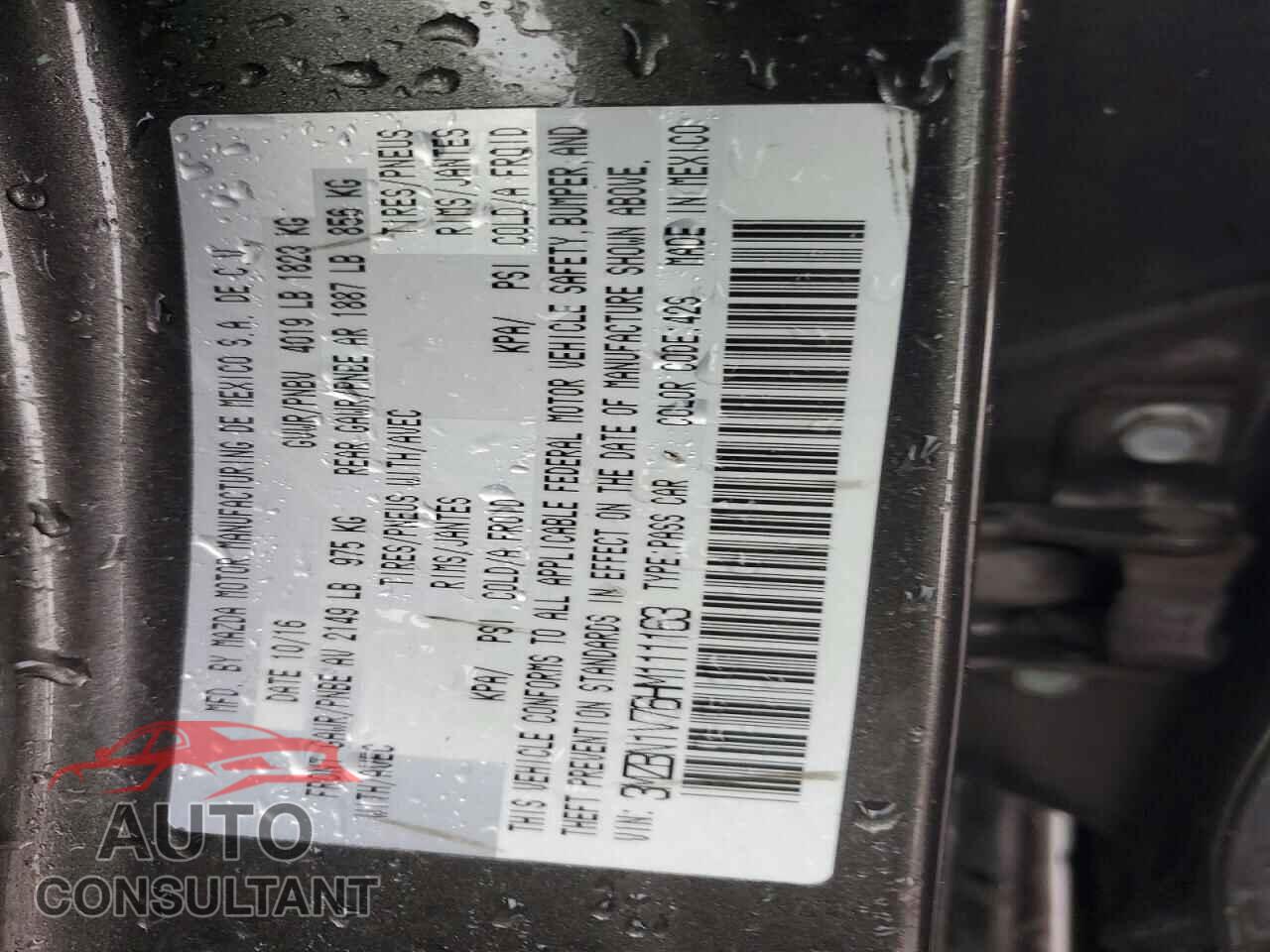 MAZDA 3 2017 - 3MZBN1V76HM111163