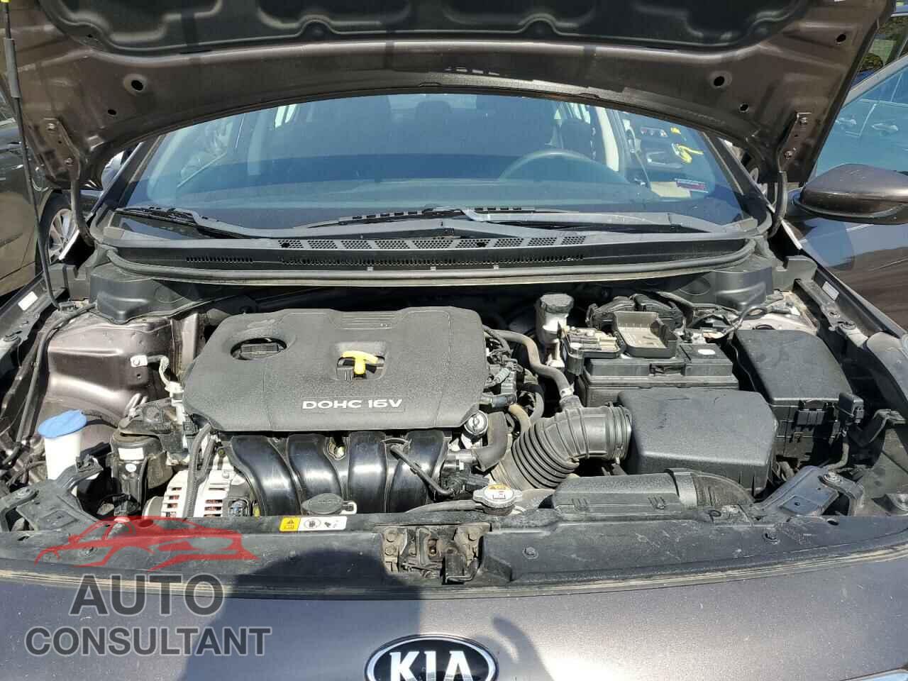 KIA FORTE 2017 - 3KPFK4A76HE020294