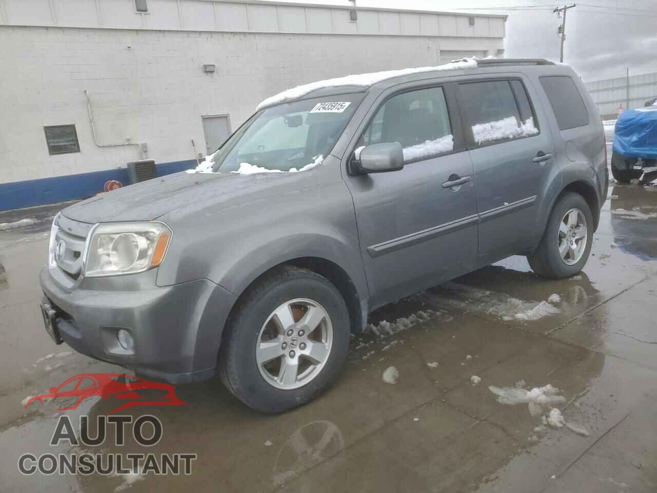HONDA PILOT 2009 - 5FNYF48609B038439