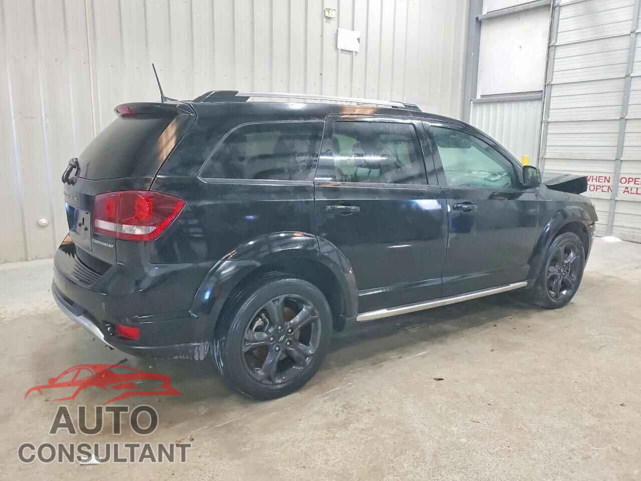 DODGE JOURNEY 2020 - 3C4PDCGB3LT269905