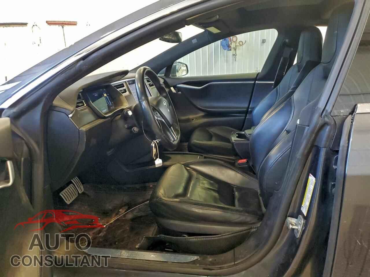 TESLA MODEL S 2016 - 5YJSA1E49GF149316