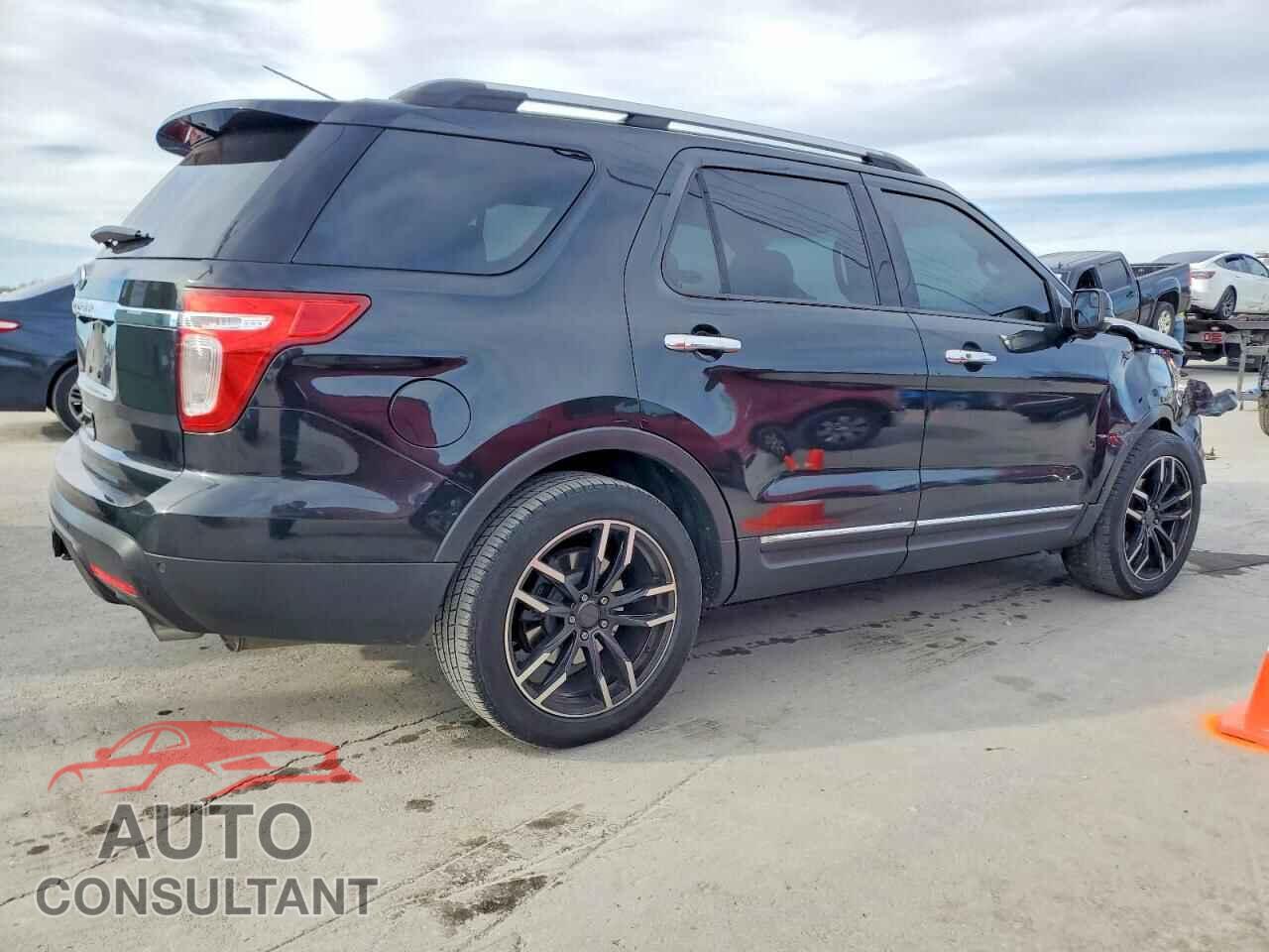 FORD EXPLORER 2011 - 1FMHK7F87BGA48765
