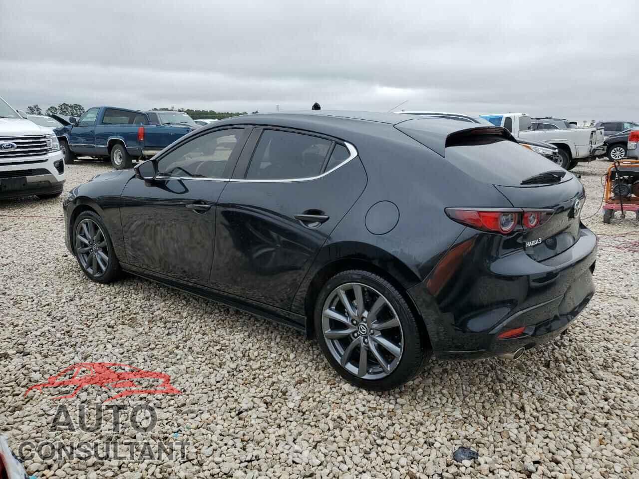 MAZDA 3 2019 - JM1BPAJM4K1118738