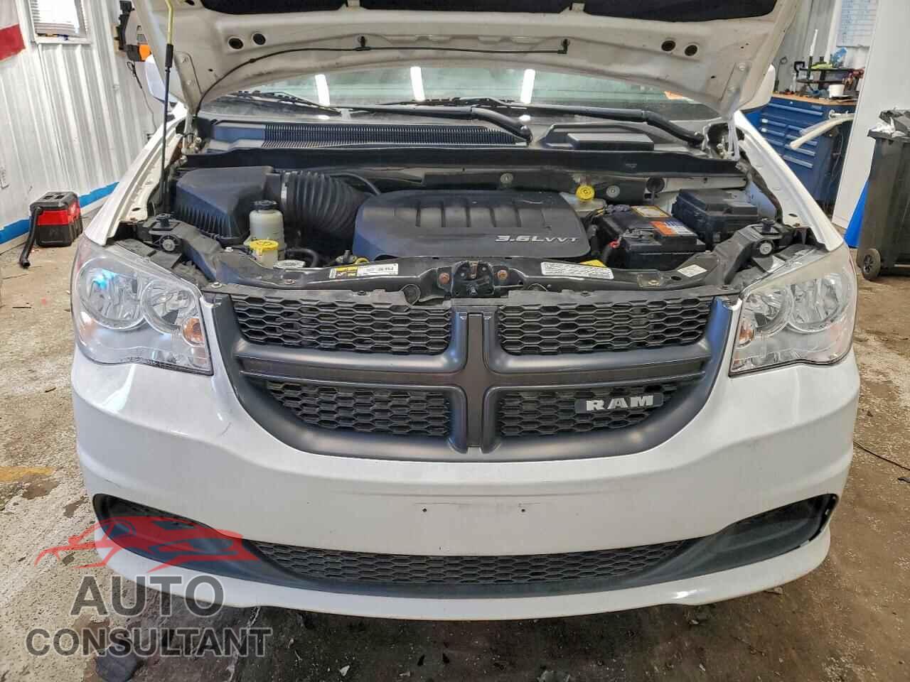 DODGE CARAVAN 2013 - 2C4RDGCG5DR686450