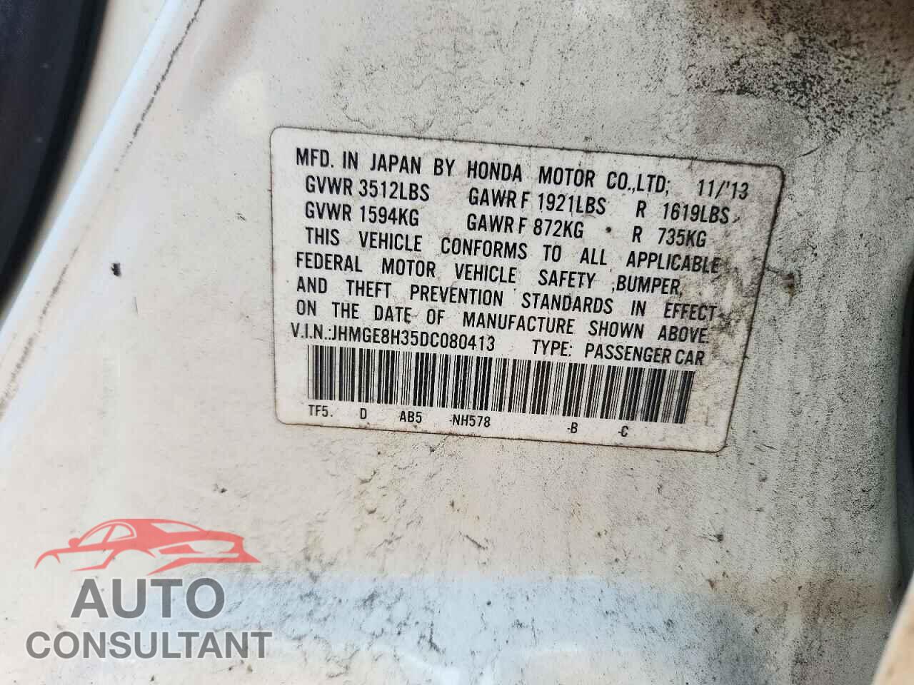 HONDA FIT 2013 - JHMGE8H35DC080413