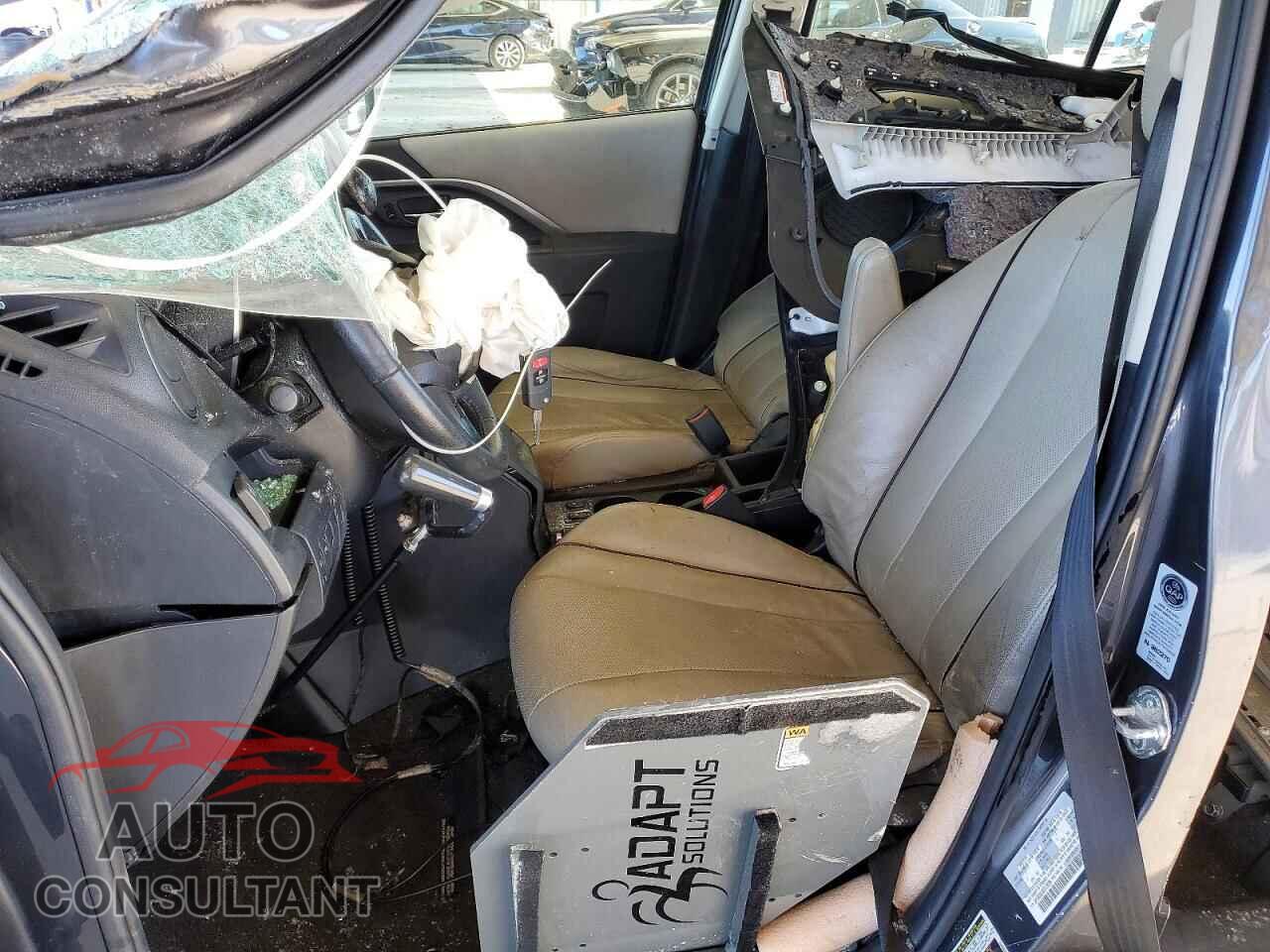 MAZDA 5 2014 - JM1CW2DL8E0176295