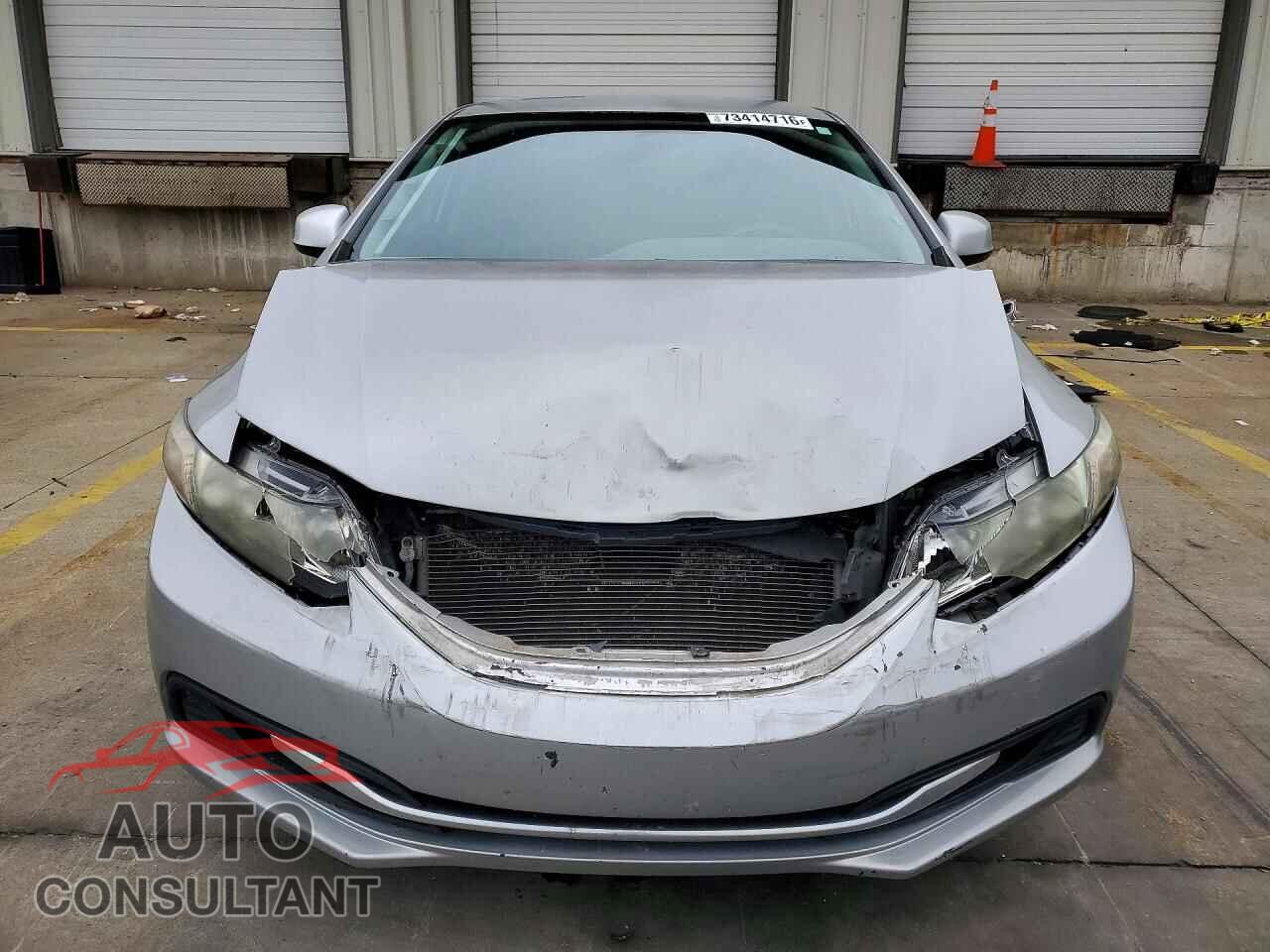 HONDA CIVIC 2013 - 2HGFB2F54DH558679