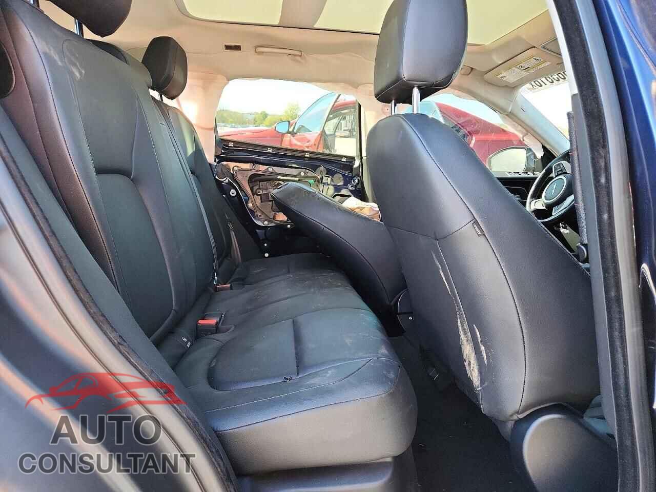 JAGUAR F-PACE 2017 - SADCJ2BV4HA084994