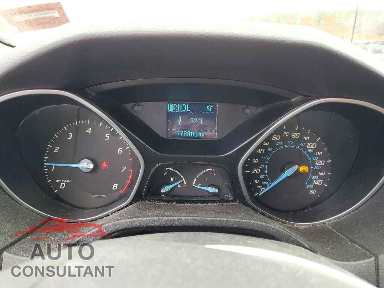 FORD FOCUS 2012 - 1FAHP3K28CL403912