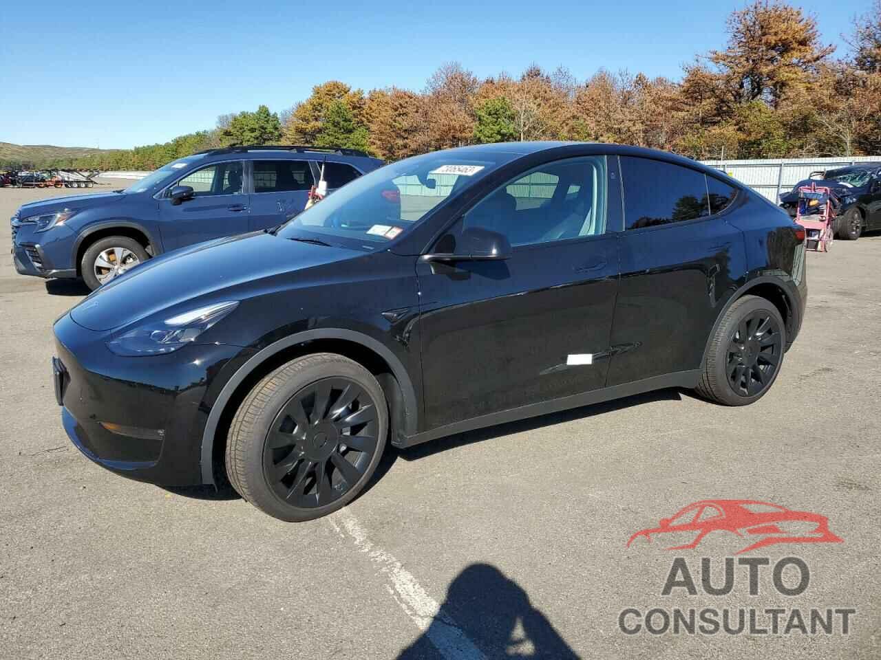 TESLA MODEL Y 2023 - 7SAYGDEE4PF839755