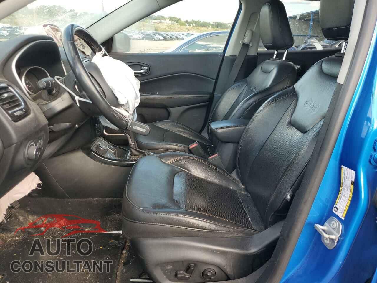 JEEP COMPASS 2018 - 3C4NJDCB5JT399922