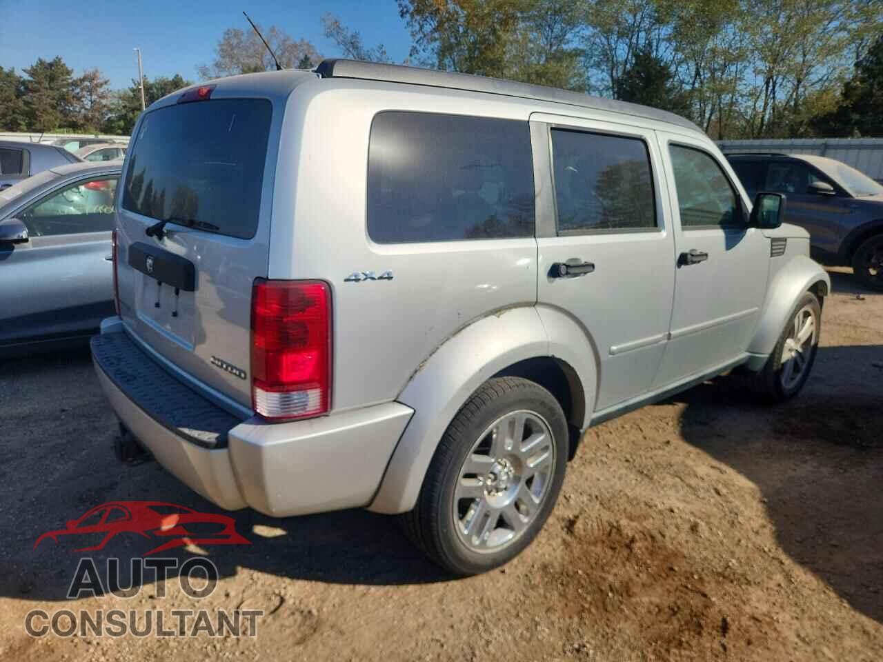 DODGE NITRO 2011 - 1D4PU4GKXBW602571