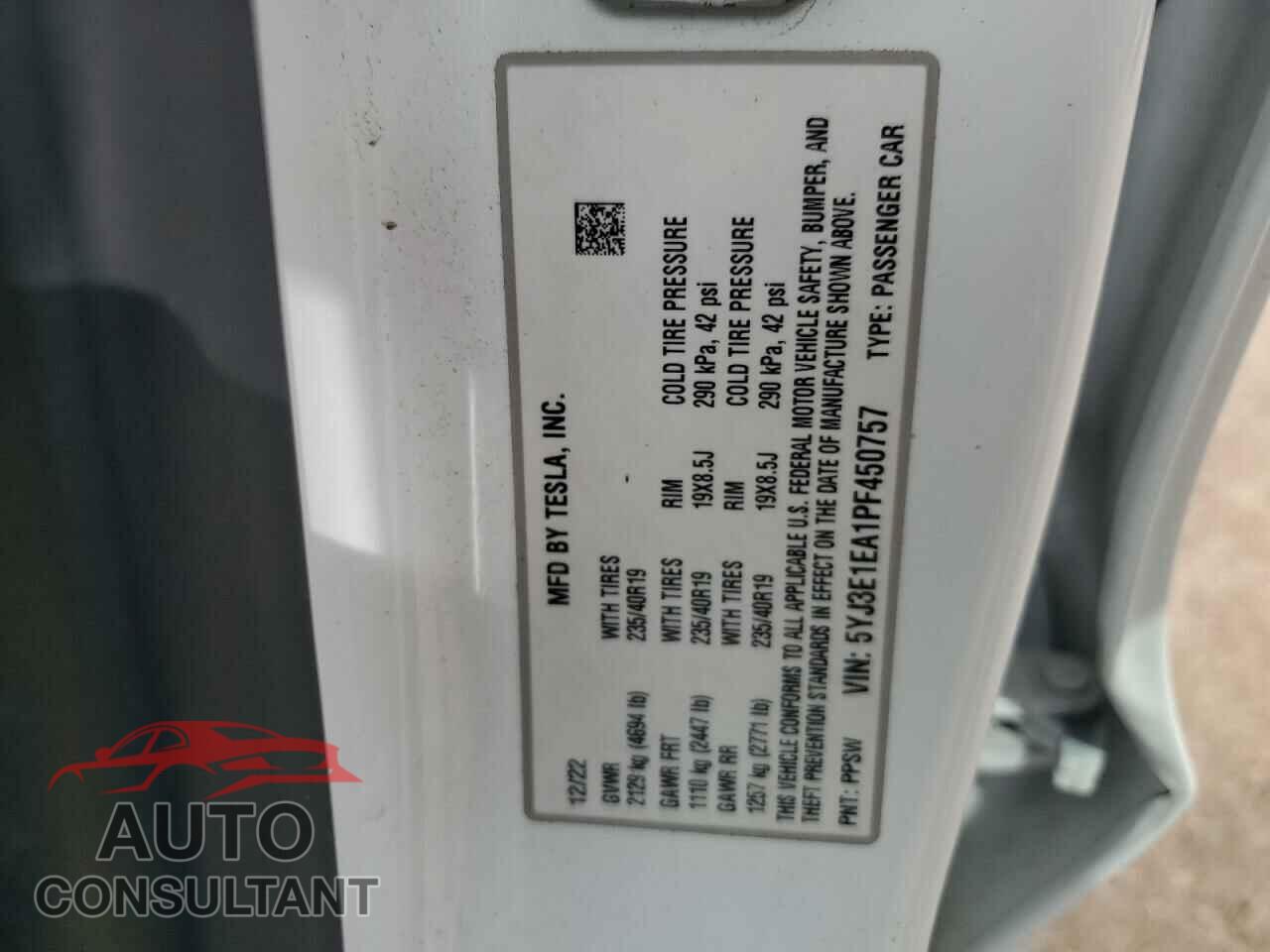 TESLA MODEL 3 2023 - 5YJ3E1EA1PF450757