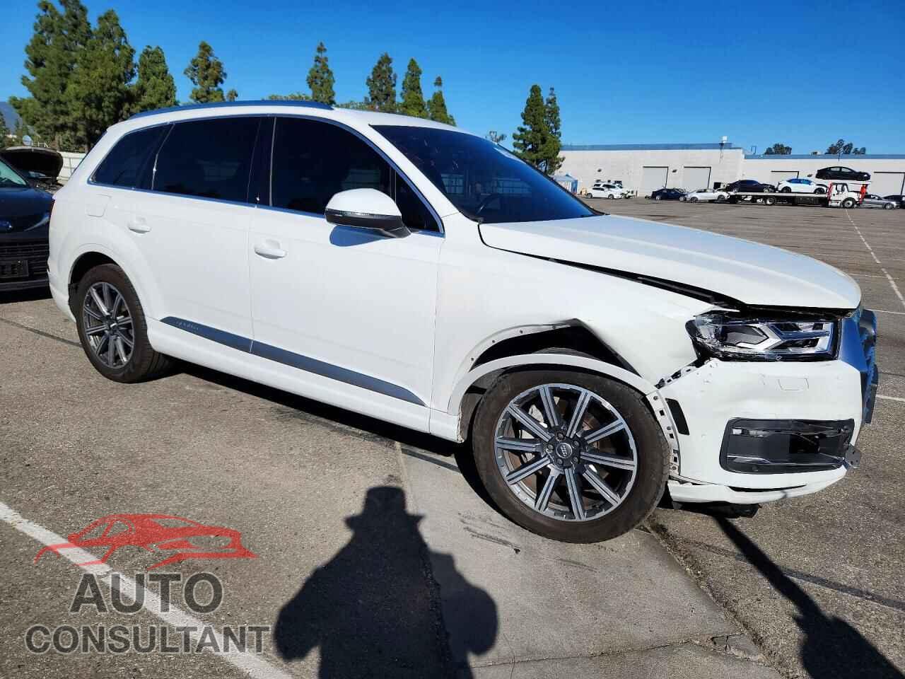 AUDI Q7 2017 - WA1AAAF75HD012090