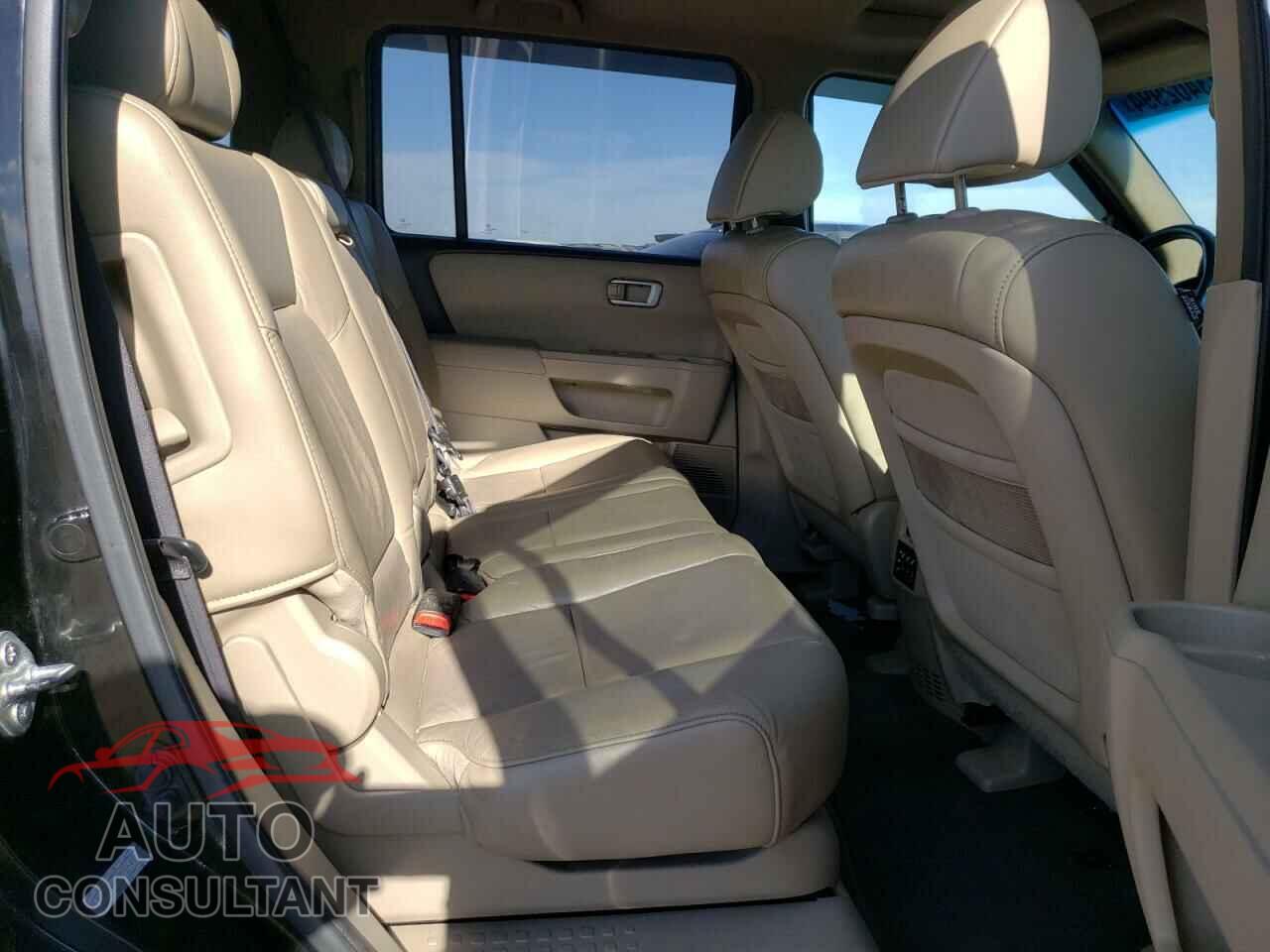 HONDA PILOT 2011 - 5FNYF4H69BB505492