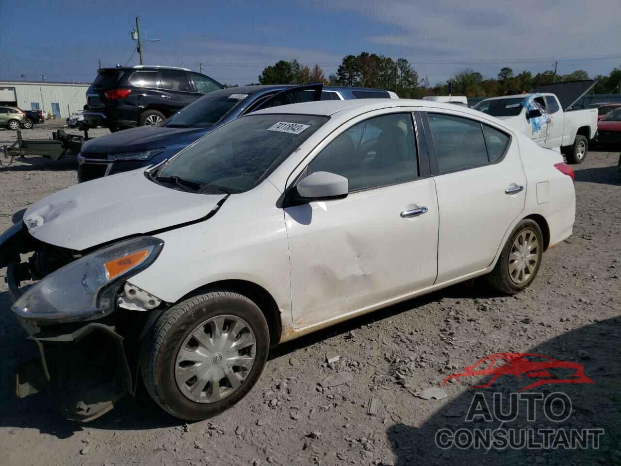 NISSAN VERSA 2018 - 3N1CN7AP2JL848472