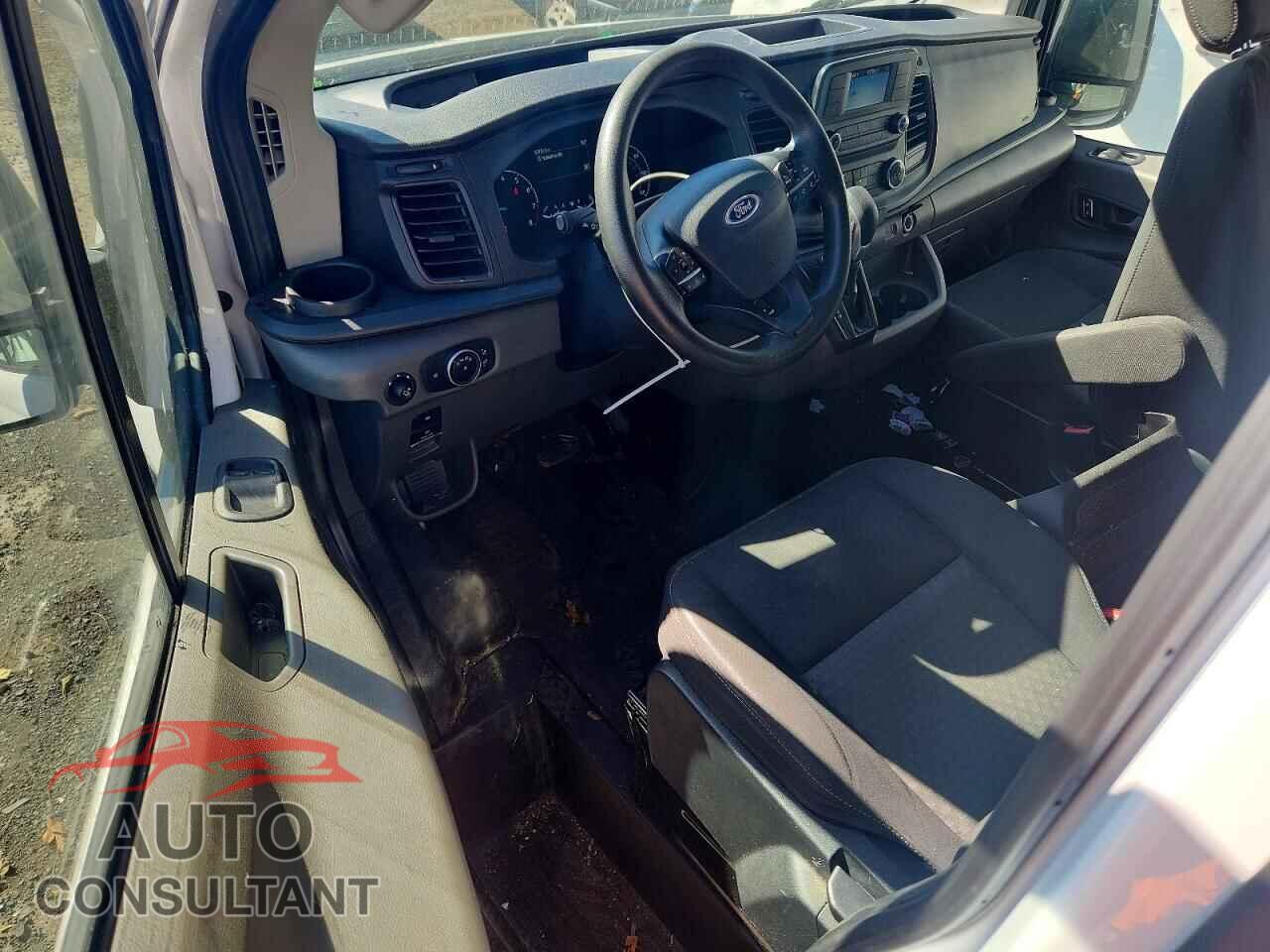 FORD TRANSIT 2023 - 1FTBR1Y85PKA78013