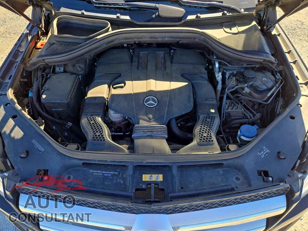 MERCEDES-BENZ GL-CLASS 2016 - 4JGDF6EE9GA671299