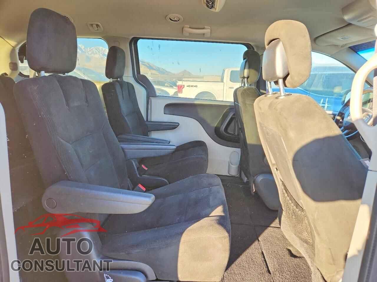 DODGE CARAVAN 2015 - 2C4RDGBGXFR682110